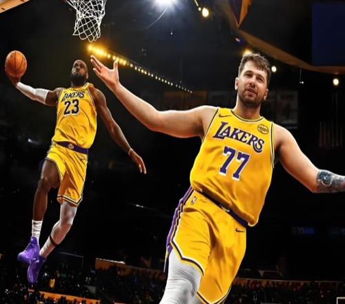 激战连连,美职男篮东,西部巅峰对,盛世娱乐官网,盛世娱乐官网在线娱乐平台